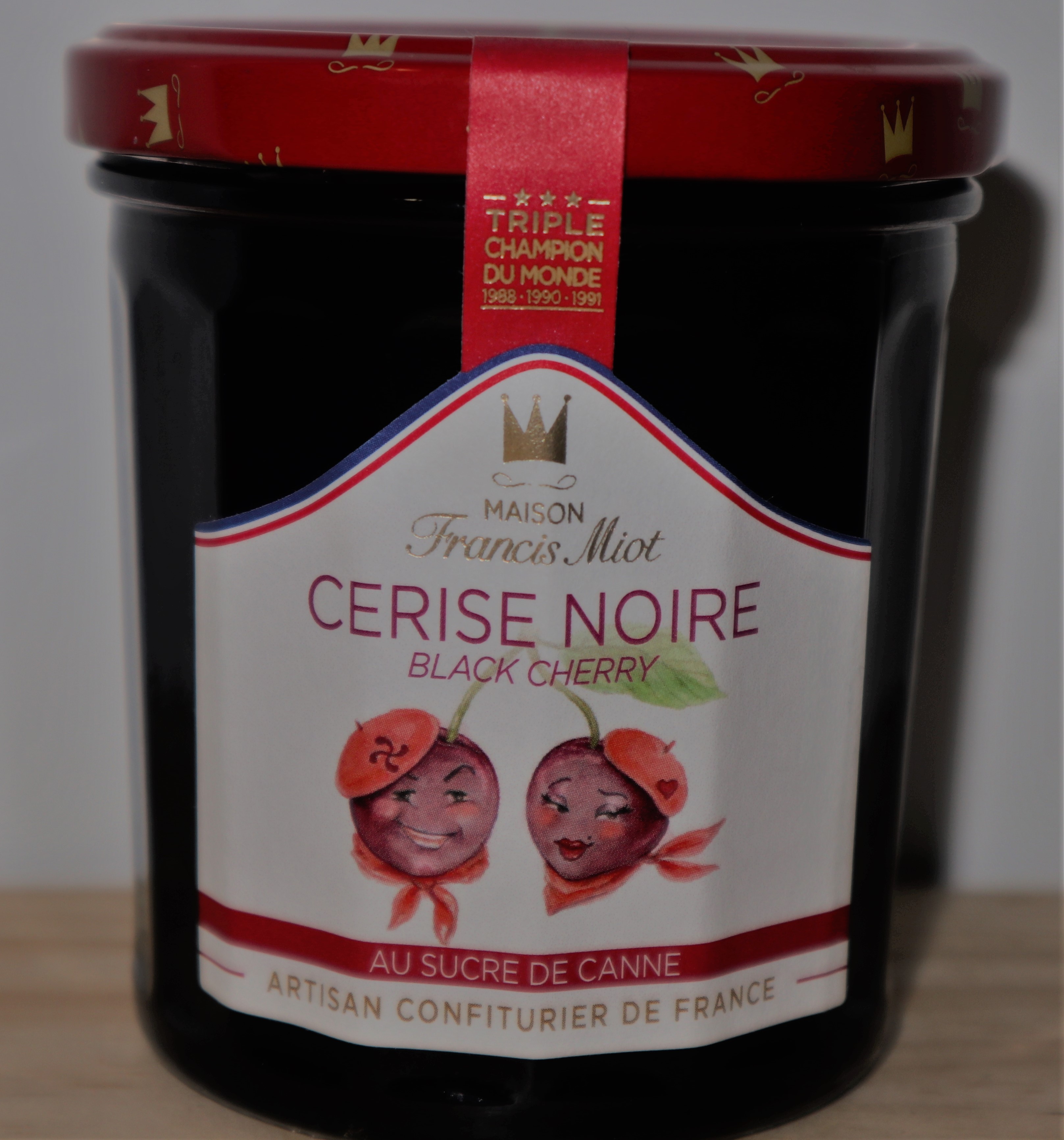 Confiture cerise noire